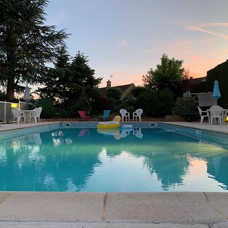Brit Hotel Dak Hotel Avallon Dış mekan fotoğraf