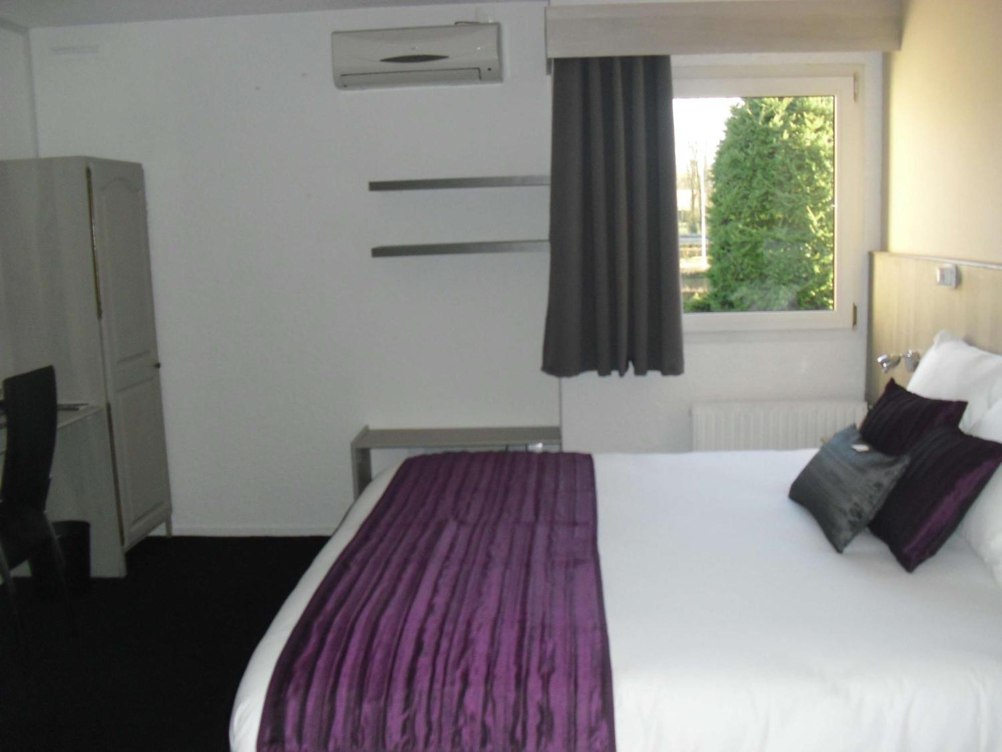 Brit Hotel Dak Hotel Avallon Dış mekan fotoğraf