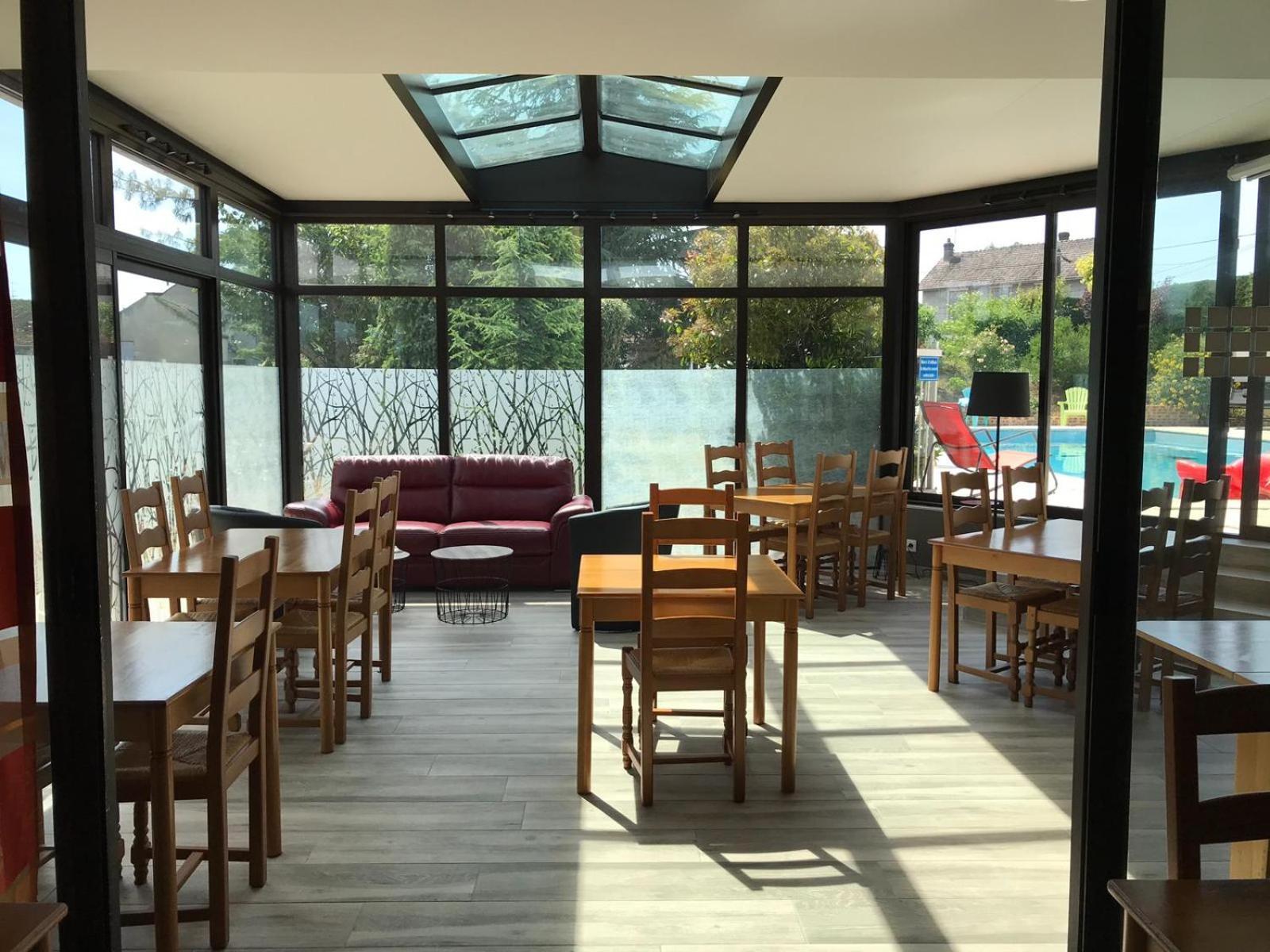 Brit Hotel Dak Hotel Avallon Dış mekan fotoğraf