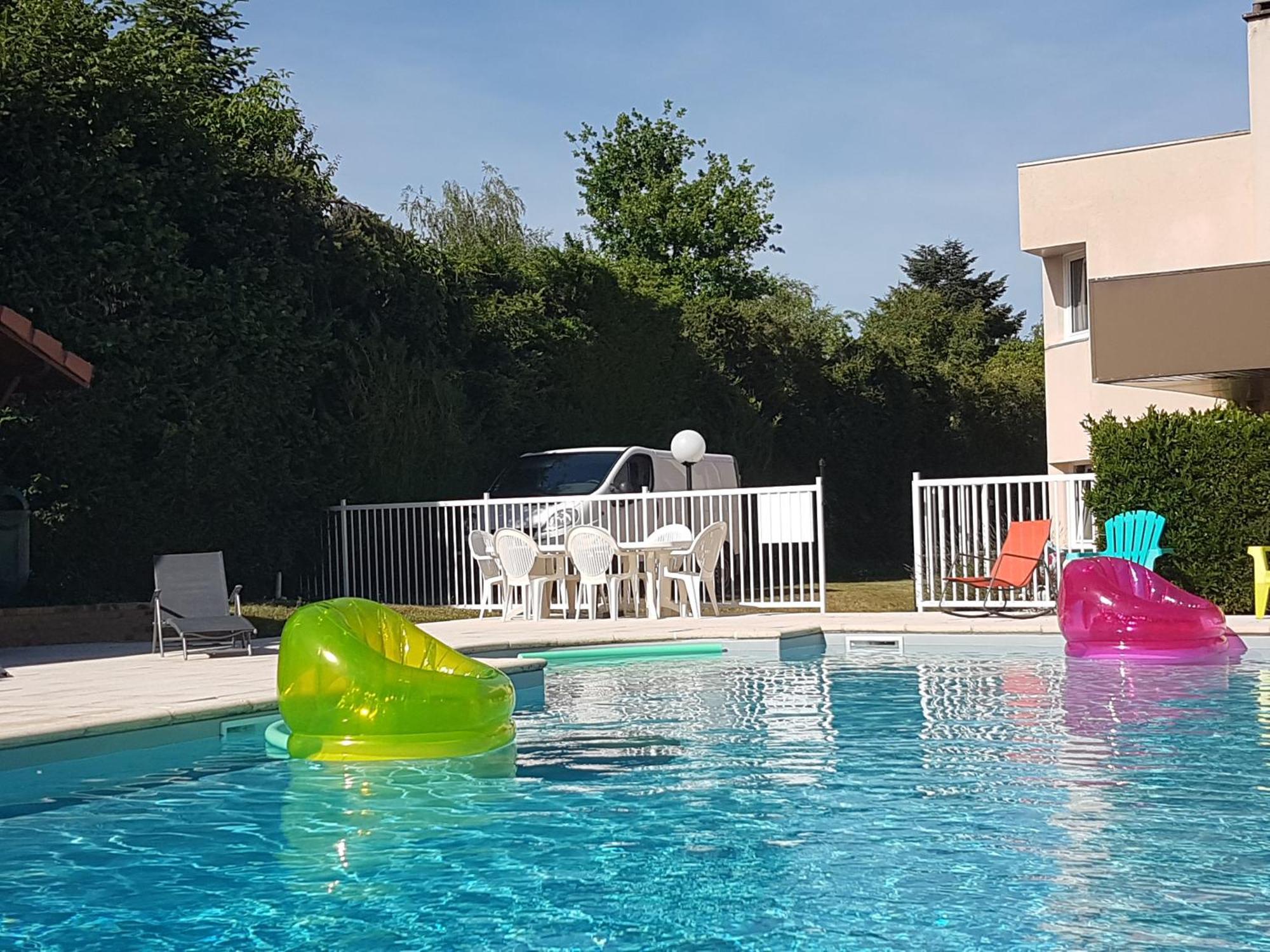 Brit Hotel Dak Hotel Avallon Dış mekan fotoğraf