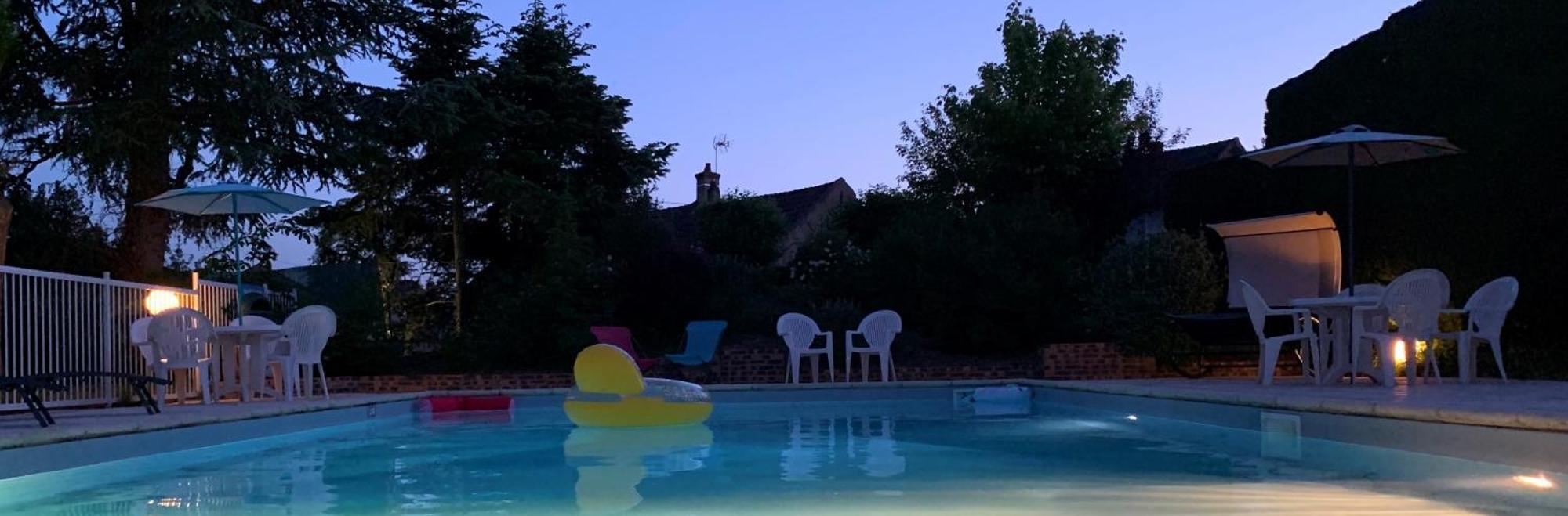 Brit Hotel Dak Hotel Avallon Dış mekan fotoğraf