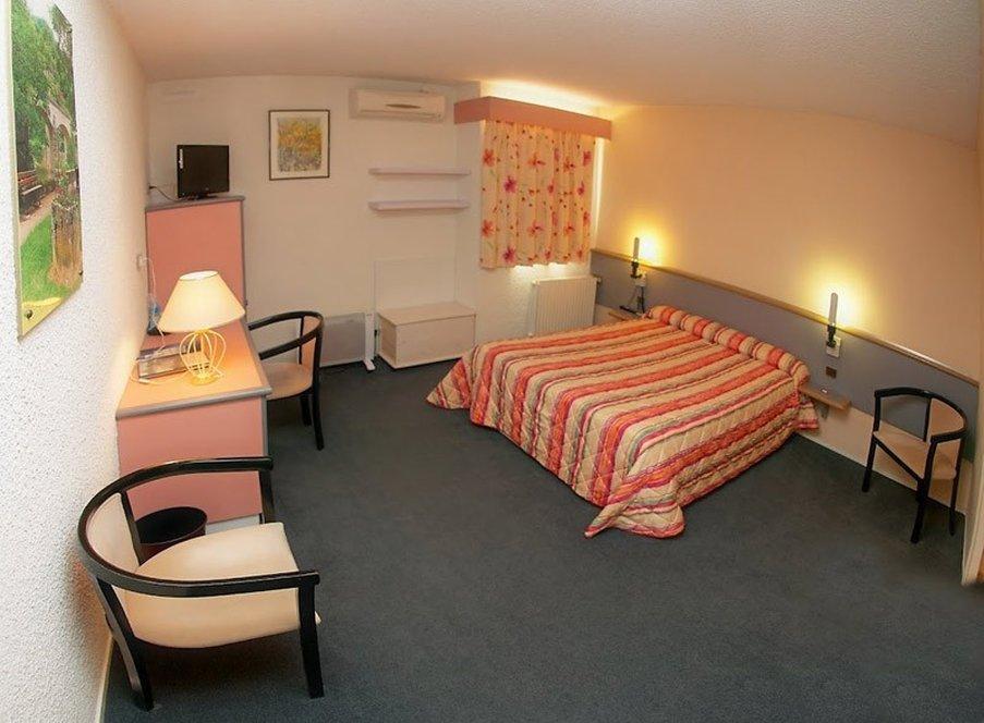 Brit Hotel Dak Hotel Avallon Dış mekan fotoğraf